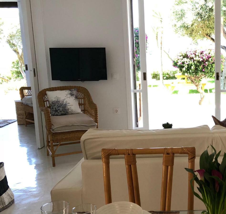 Aqua Seafront Glyfada Corfu Beach House With Garden Extérieur photo