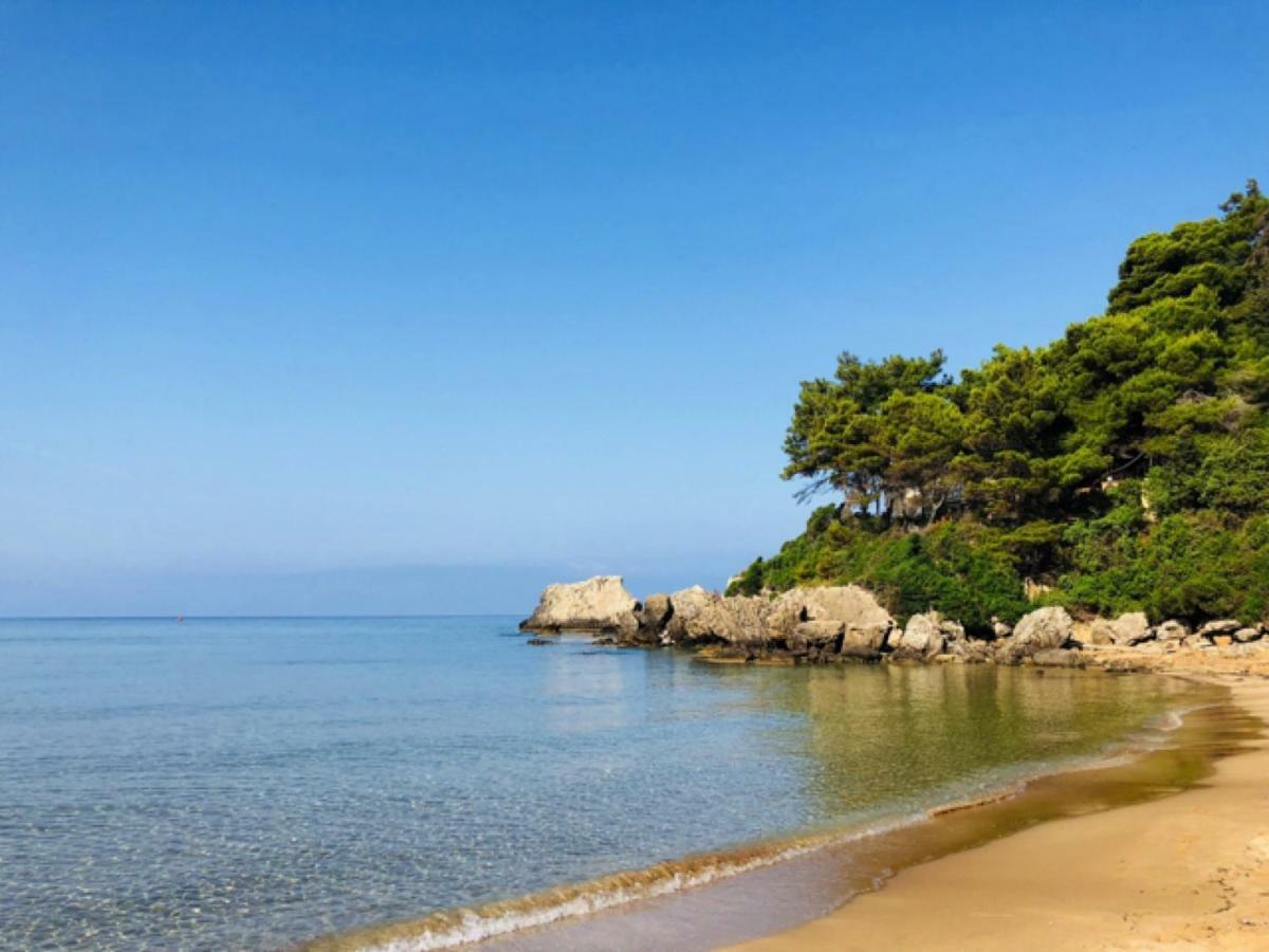 Aqua Seafront Glyfada Corfu Beach House With Garden Extérieur photo